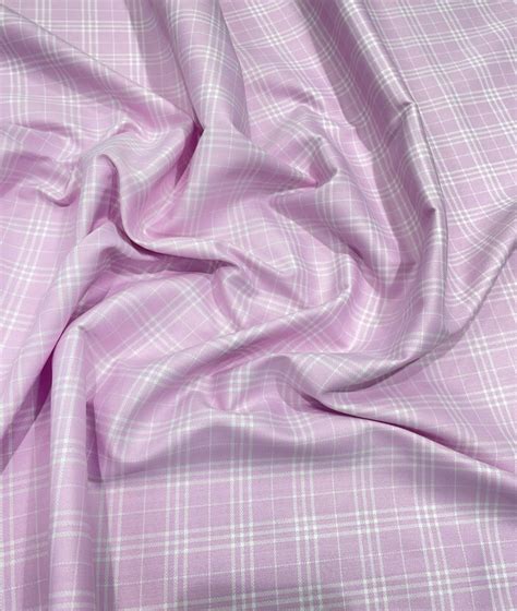 Anti Wrinkle Checks Fabric for Premium Men's Shirt – House of Martin