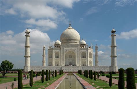 The Mughal Art and Architecture