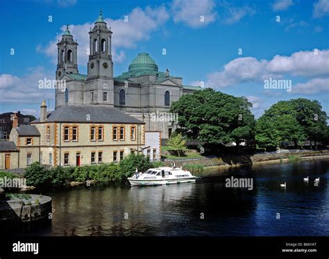 1624 Athlone River Shannon Co West Meath Republic of Ireland Stock ...