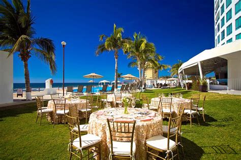 PARK ROYAL BEACH MAZATLAN - Hotel Reviews, Photos, Rate Comparison ...