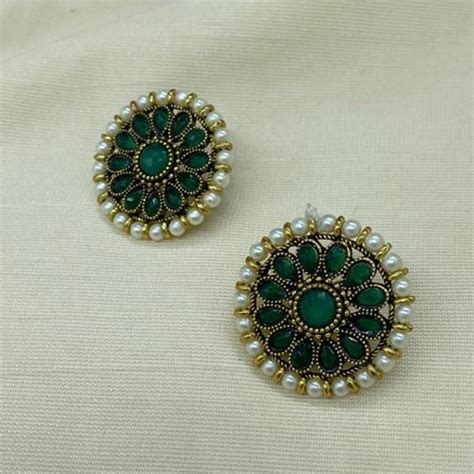 India Art Gold Plated Pota Kundan Stone Stud Earrings – JewelEMarket
