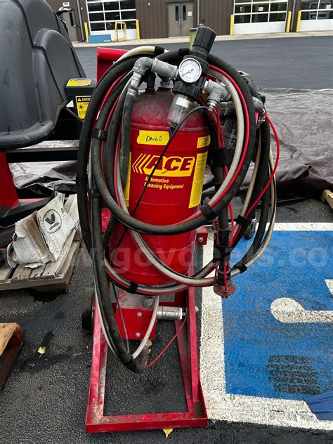 1 (one) Ace Soda Pressure Abrassive Blaster, Model 2PS-HD | AllSurplus