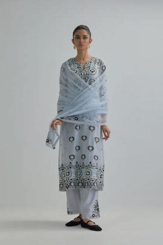 Blue straight kurta, fully embroidered with appliqué flowers, earthy-c ...