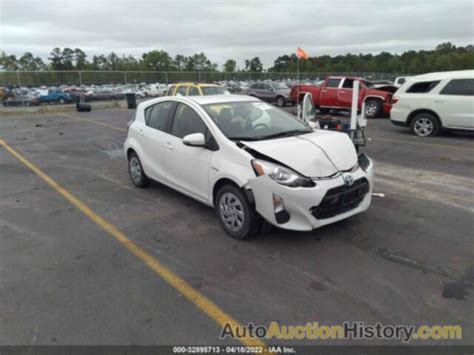 JTDKDTB30G1137322 TOYOTA PRIUS C ONE/TWO/THREE/FOUR - View history and ...