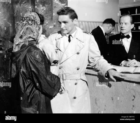 GIANT, from left, Elsa Cardenas, Dennis Hopper, John Wylie, 1956 Stock ...
