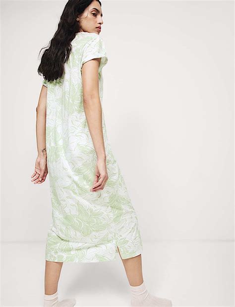 Buy Cool Comfort™ Printed Nightdress at Marks & Spencer