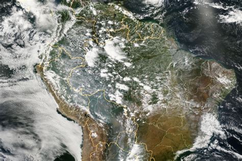 南美亚马逊雨林火灾肆虐，或加重气候危机！中国卫星紧急对准