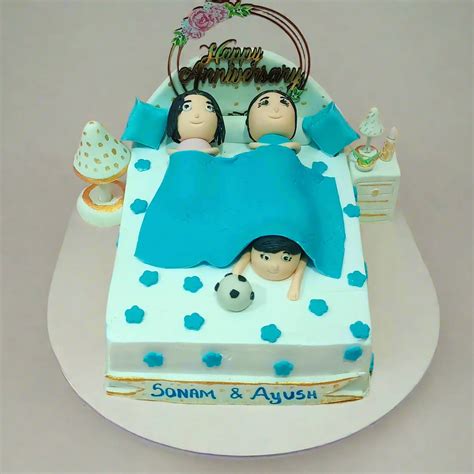 Sweeten Your Anniversary with a 1.5kg Family Cake – CAKESTRY15