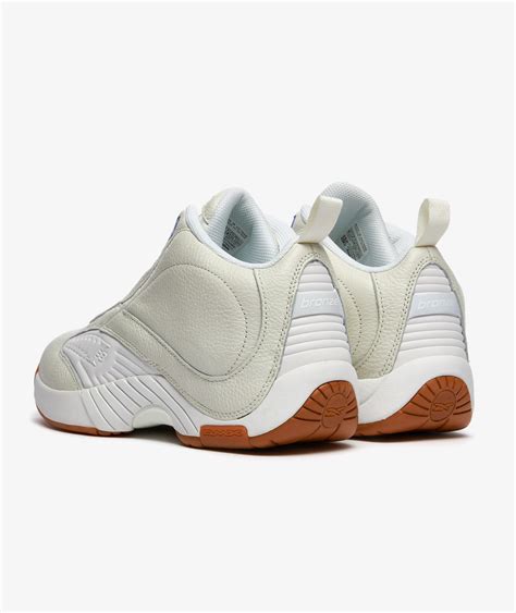 Beige Reebok Answer IV | SVD