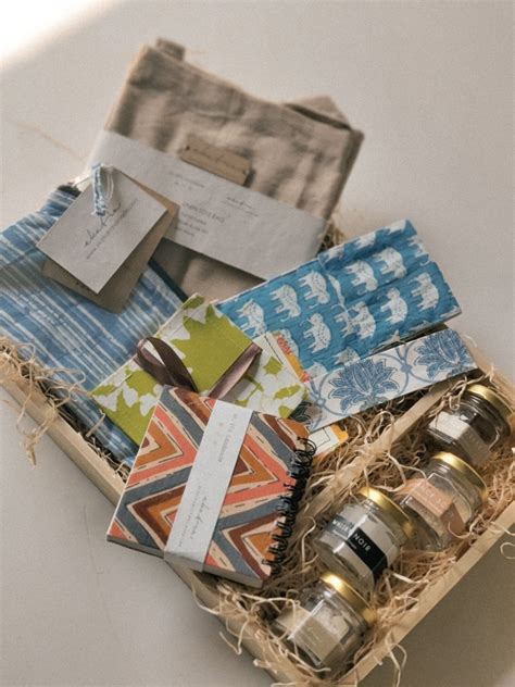 Ekatra Her Littler Things Sustainable gift Hamper - SCOOBOO - Ekatra