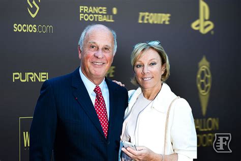 Anne Dewavrin : Vie, Famille et Héritage de l’ex-femme de Bernard ...