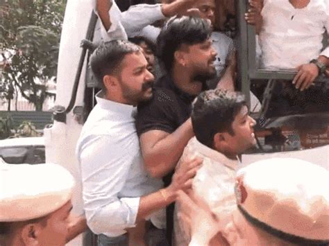 Supreme Court says language has no religion; Jain community compared to ...