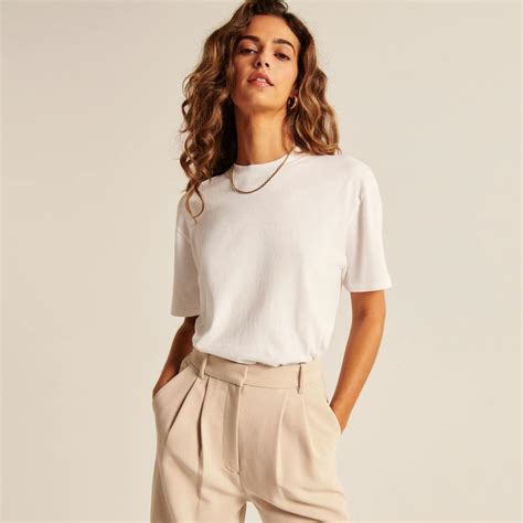 How To Find The Perfect White Tee Shirt & 8 Ones We Swear By | LBB