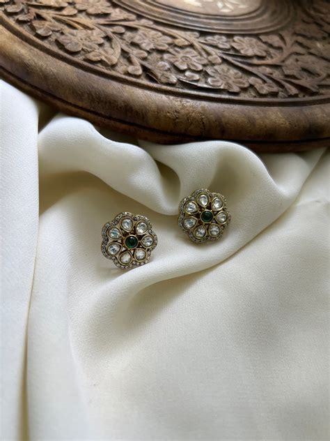 Mossainte uncut studs – House of Jhumkas