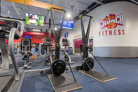 Crunch Fitness gym at Canton Crossing in Baltimore, MD – Google ...
