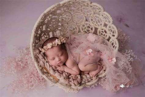 Misty Flowers – Madras Prop Store