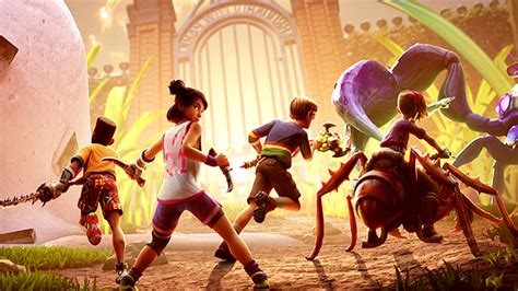 Does Grounded 2 have crossplay and cross-platform support?