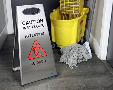 Stainless Steel Wet Floor Sign – Frost