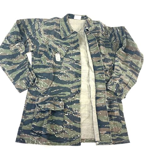 Camouflage Tiger Stripe