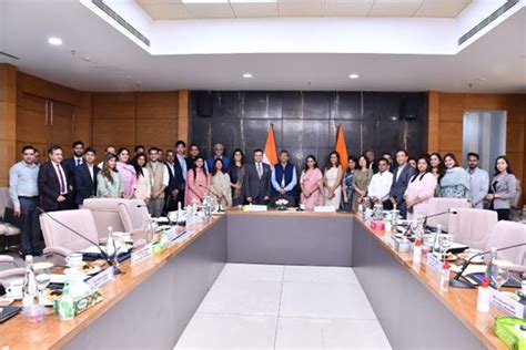 Press Release:Press Information Bureau