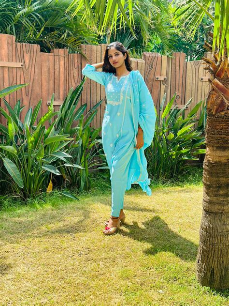 Women Hippie Blue Cotton Kurta, Pant And Dupatta Set – GOCHIKKO