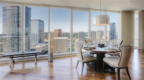 7 Tips for Moving into High-Rise Apartment (and Mistakes to Avoid)