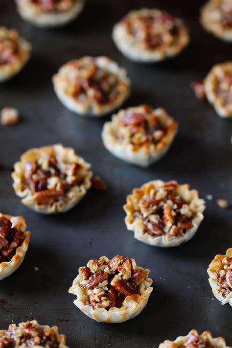 Easy Mini Pecan Tarts | Gimme Some Oven