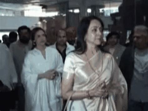 Hema Malini Holds Prayer Meet Dharmendra Delhi PHOTOS