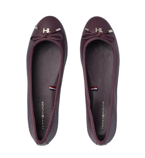 10 Sleek Ballet Flats That Will Make You Break into a Pirouette ...