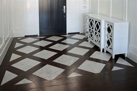 27 Flooring Ideas for Entryways