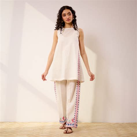 Buy Pehar Statement Embroidered Cotton Co-ord Set - White | Rustorange
