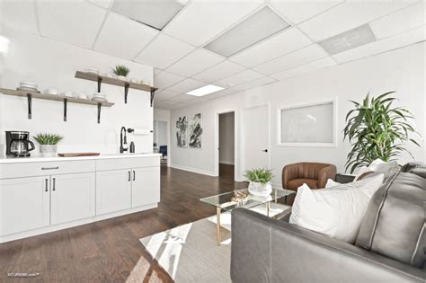 707 Civic Center Dr, Vista, CA 92084 | Crexi.com