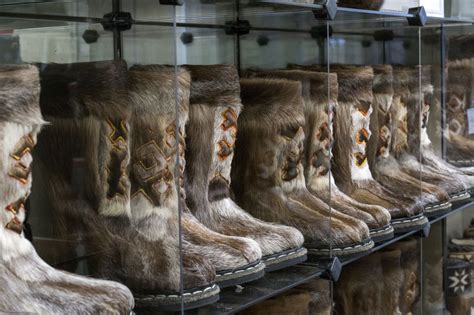Купить унты, женские и мужские натуральные унты, цена на сайте