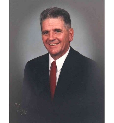 Michael Purves Obituary (1936 - 2025) - Klamath Falls, OR - Herald And News