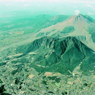 Mount Unzen Pyroclastic Flow 的图像结果