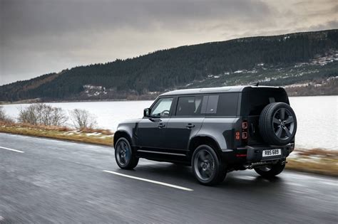 More Power! 2022 Land Rover Defender Gets Supercharged V8 | GearJunkie