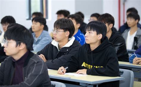 我校举办2021级新生班级辅导员（班主任）培训班-宜春职业技术学院