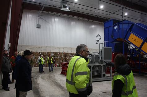 Columbia County Board members get a look at rebuilt recycling center ...
