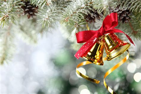 Beautiful Christmas Bells - 4K Ultra HD Holiday Wallpaper