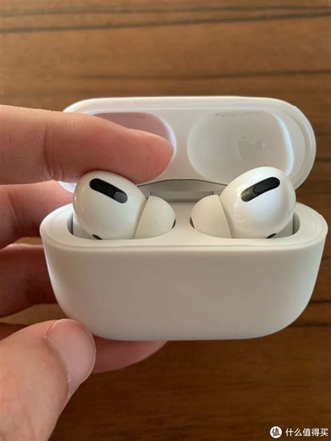 Buy Apple AirPods Generation 2 (High Copy) best price in Pakistan