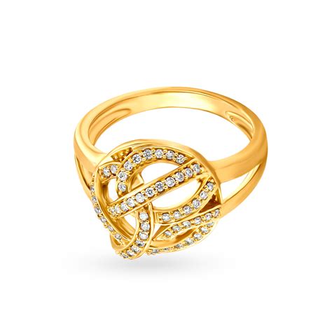 Contemporary Cocktail Diamond Finger Ring