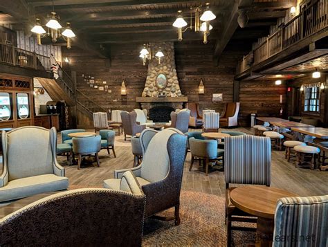 Ranking Every Exclusive Disney Vacation Club Lounge in Disney World ...