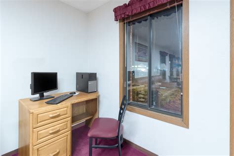 Super 8 by Wyndham Murdo | Murdo, SD Hotels