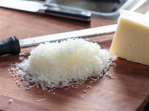 How Many Calories In Grated Pecorino Romano Cheese at Oscar Loveless blog
