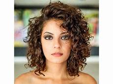 Hair Cutting Style For Curly Hair by The Curly Cut That Will You Booking An Hair Cutting Style For Curly Hair