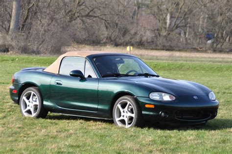 2000 Mazda Miata