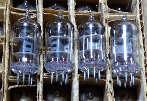 真空管 | TAMAROYA 球露屋