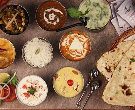 Are You A Thali Lover? You Can't Miss Trying These 5 Places | Herzindagi