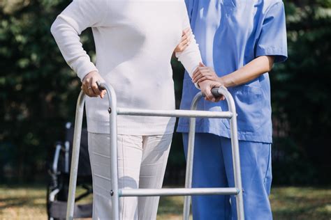 The Step-by-Step Guide to Hip Fracture Recovery