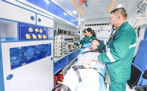 湘北地区首台全智能移动ICU方舱落户市一医院